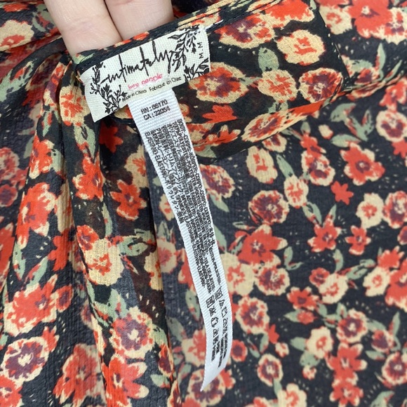 Free people intimately, medium floral long sleeve, semi sheer bodysuit - Picture 5 of 5